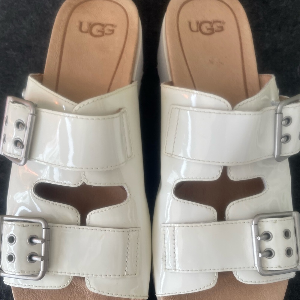 Treadlite by Ugg - Size 9
